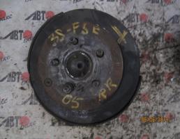 Ступица задняя правая для TOYOTA VISTA SV50/SV55/AZV50/AZV55/ZZV50  запчасти бу