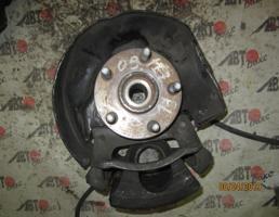 Ступица передняя левая для TOYOTA VISTA SV50/SV55/AZV50/AZV55/ZZV50  запчасти бу