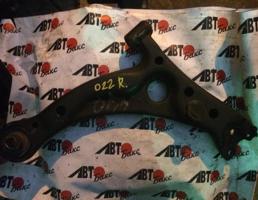 Рычаг передний нижний правый для TOYOTA NADIA SXN10/SXN10H/SXN15/SXN15H/ACN10/ACN10H/ACN15/ACN15  запчасти бу