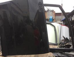 Дверь передняя левая для TOYOTA NOAH ZRR70  запчасти бу