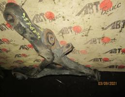 Рычаг передний нижний левый для HONDA INSPIRE UC1  запчасти бу