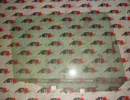 Стекло двери задней правой для HONDA ORTHIA EY6/EY7/EY8/EY9  запчасти бу