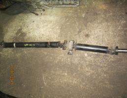 Карданный вал задний в сборе для TOYOTA CHASER GX100/JZX100/JZX101/JZX105/SX100/LX100/GX105  запчасти бу