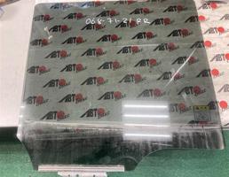 Стекло двери задней правой для TOYOTA ROOMY M900A  запчасти бу