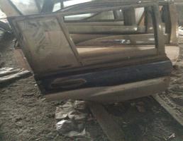 Дверь задняя правая для MITSUBISHI PAJERO IO H62W/H67W/H72W/H76W/H77W  запчасти бу