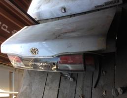 Крышка багажника для TOYOTA ARISTO JZS147/JZS147E/UZS143/UZS143E  запчасти бу