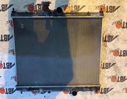 Радиатор охлаждения для NISSAN NV200 VM20  запчасти бу