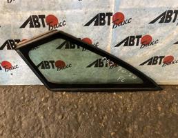 Стекло боковое переднее левое для TOYOTA PORTE NCP141  запчасти бу