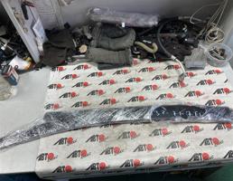 Ветровики для NISSAN LEAF AZE0  запчасти бу