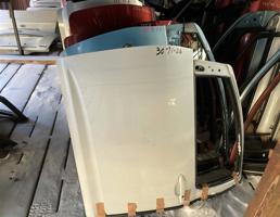 Дверь передняя левая для TOYOTA WISH ANE10G/ANE11W/ZNE10G/ZNE14G  запчасти бу