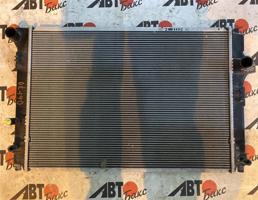 Радиатор охлаждения для TOYOTA AQUA NHP10  запчасти бу