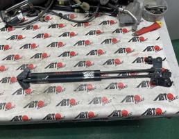 Амортизатор двери задка ПАРА для TOYOTA ROOMY M900A  запчасти бу