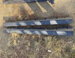 Порог пластиковый пара  для NISSAN AD ZNY12  запчасти бу