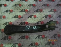 Рычаг задний верхний правый для HONDA STEPWAGON RF3/RF4/RF5/RF6/RF7/RF8  запчасти бу