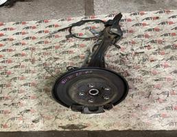 Ступица задняя левая для SUBARU LEGACY BPE  запчасти бу