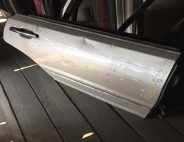 Дверь задняя правая для MITSUBISHI DIAMANTE F31A/F36A/F41A/F46A/F47A  запчасти бу