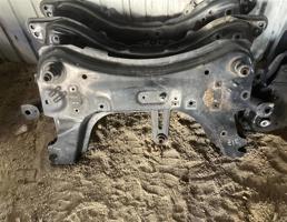 балка передняя для NISSAN AD ZNY12  запчасти бу