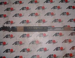 Амортизатор двери задка ПАРА для NISSAN STAGEA WGC34/WGNC34/WHC34  запчасти бу