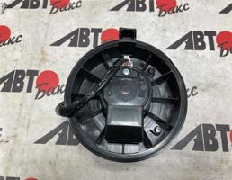 Моторчик печки для NISSAN LEAF AZE0  запчасти бу