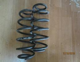 Пружина задняя 2 шт для TOYOTA FUNCARGO NCP20/NCP21/NCP25  запчасти бу
