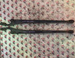 Рычаг задний  для SUZUKI JIMNY JB23W  запчасти бу