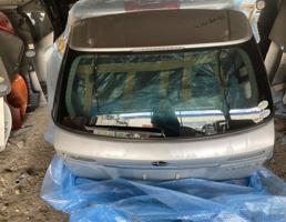 Дверь задка для SUBARU LEGACY BPE  запчасти бу