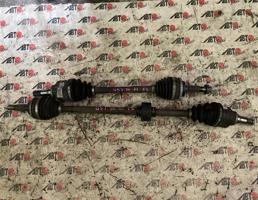 Привод передний правый для TOYOTA PRIUS NHW20  запчасти бу