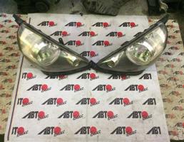 Фара передняя правая для HONDA FIT GD1/GD2/GD3/GD4  запчасти бу