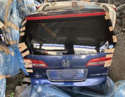 Дверь задка для HONDA ELYSION RR2  запчасти бу