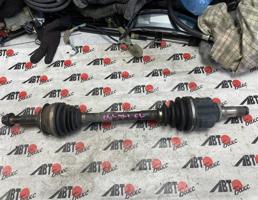 Привод передний левый для TOYOTA AQUA NHP10  запчасти бу