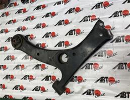 Рычаг передний нижний левый для TOYOTA PRIUS NHW20  запчасти бу