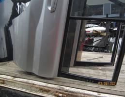 Дверь задняя правая для MITSUBISHI PAJERO IO H62W/H67W/H72W/H76W/H77W  запчасти бу