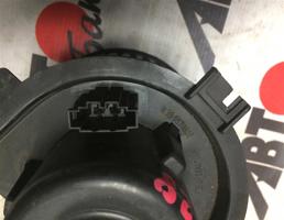 мотор печки  для VOLKSWAGEN GOLF  запчасти бу