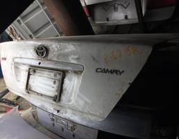 Крышка багажника для TOYOTA CAMRY ACV30/ACV35  запчасти бу