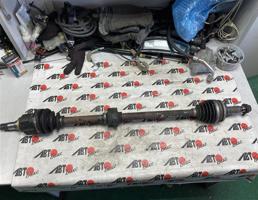 Привод передний правый для TOYOTA PRIUS NHW20  запчасти бу