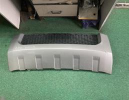 Решетка бамперная для MITSUBISHI DELICA D5 CV5W  запчасти бу