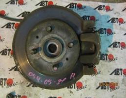 Ступица передняя правая для TOYOTA BB QNC21  запчасти бу