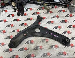 Рычаг передний нижний левый для TOYOTA FUNCARGO NCP20/NCP21/NCP25  запчасти бу