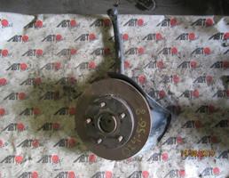 Ступица передняя правая для TOYOTA CHASER GX100/JZX100/JZX101/JZX105/SX100/LX100/GX105  запчасти бу