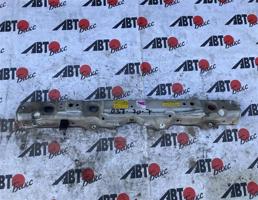 Верхняя планка радиатора для TOYOTA FUNCARGO NCP20/NCP21/NCP25  запчасти бу