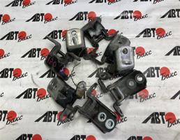 набор петель для NISSAN MARCH AK12/BK12/BNK12/K12/YK12  запчасти бу