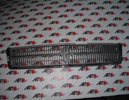 Решетка радиатора для NISSAN CEDRIC PAY32/PBY32/PY32/Y32/UY32  запчасти бу