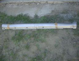 Порог пластиковый для SUBARU FORESTER SG5/SG9  запчасти бу