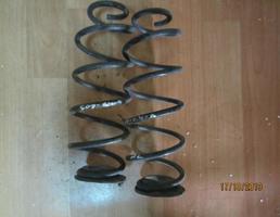 Пружина задняя 2 шт для HONDA FIT GE6/GE7/GE8/GE9  запчасти бу