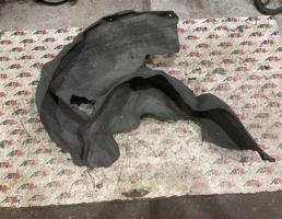 подкрылки задние пара для MITSUBISHI DELICA D5 CV5W  запчасти бу