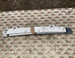 Усилитель бампера для TOYOTA PORTE NNP10/NNP11/NNP15  запчасти бу