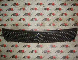 Решетка радиатора для SUZUKI SWIFT ZC11S  запчасти бу