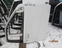 Дверь передняя правая для SUZUKI KEI HN11S//HN12S/HN21S/HN22S  запчасти бу