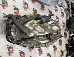 Бензонасос для TOYOTA SIENTA NCP81G/NCP85G  запчасти бу