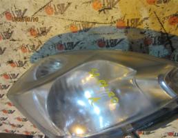 Фара передняя правая для TOYOTA PASSO KGC10/KGC15/QNC10  запчасти бу